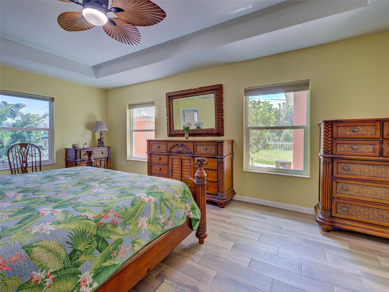 4527 103RD ST W, BRADENTON, FL, 34210