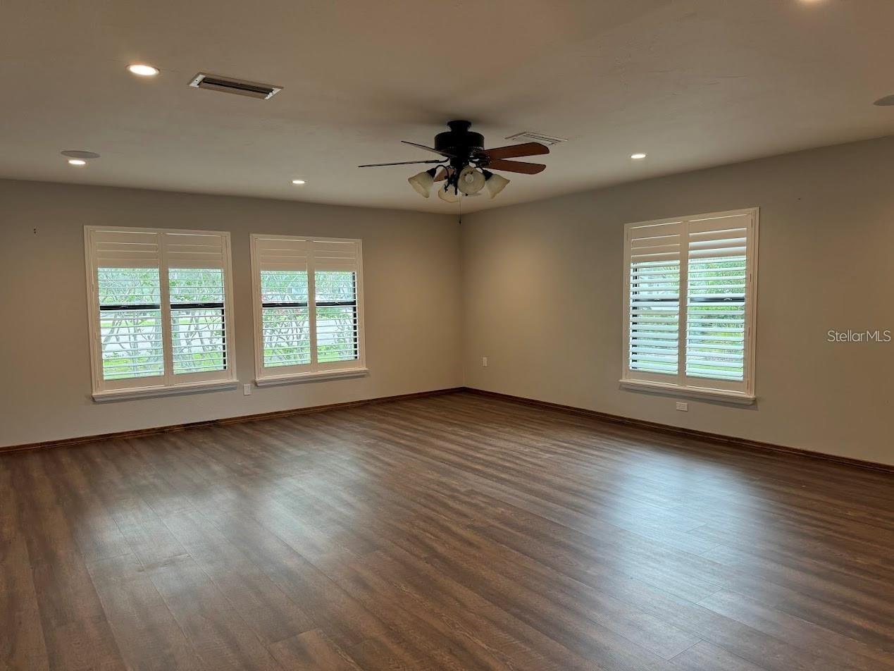 5033 VIVIENDA WAY #19, SARASOTA, FL, 34235