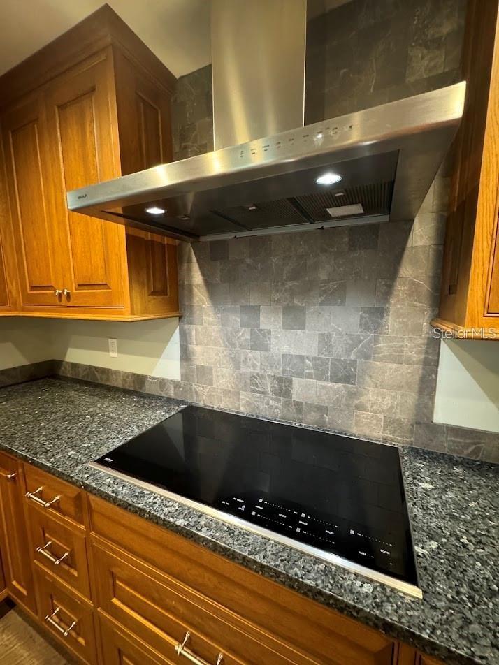 5033 VIVIENDA WAY #19, SARASOTA, FL, 34235