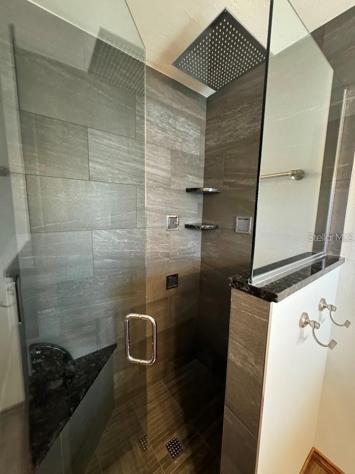 5033 VIVIENDA WAY #19, SARASOTA, FL, 34235