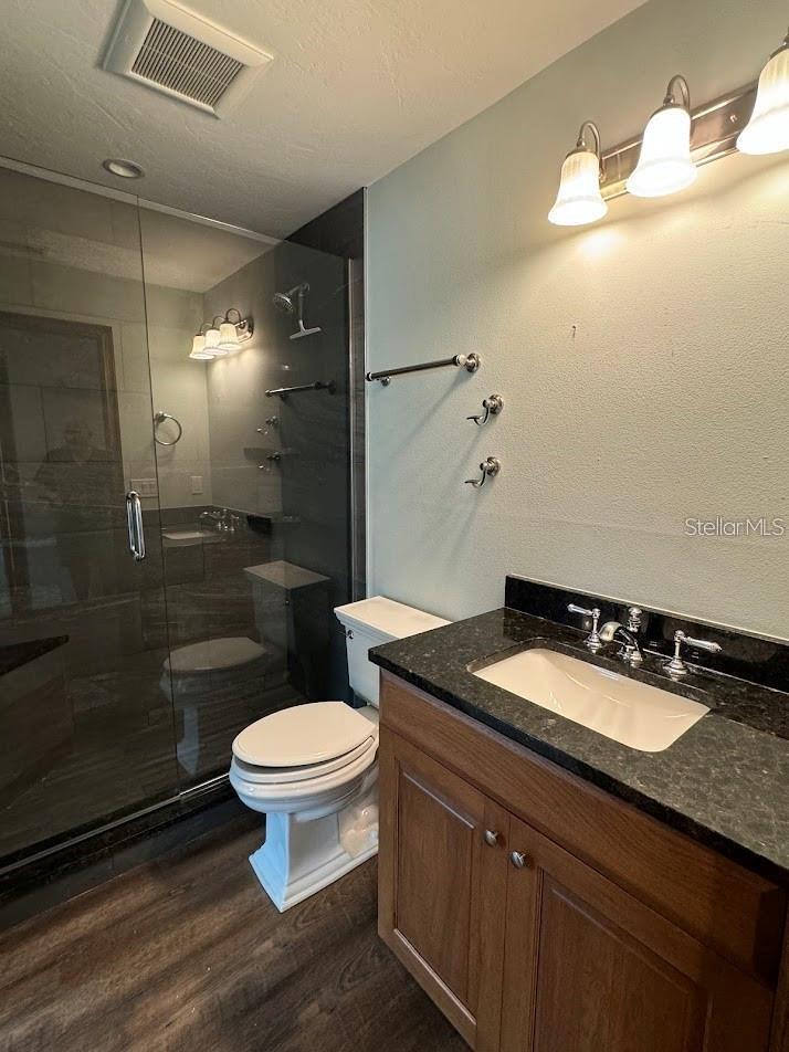 5033 VIVIENDA WAY #19, SARASOTA, FL, 34235