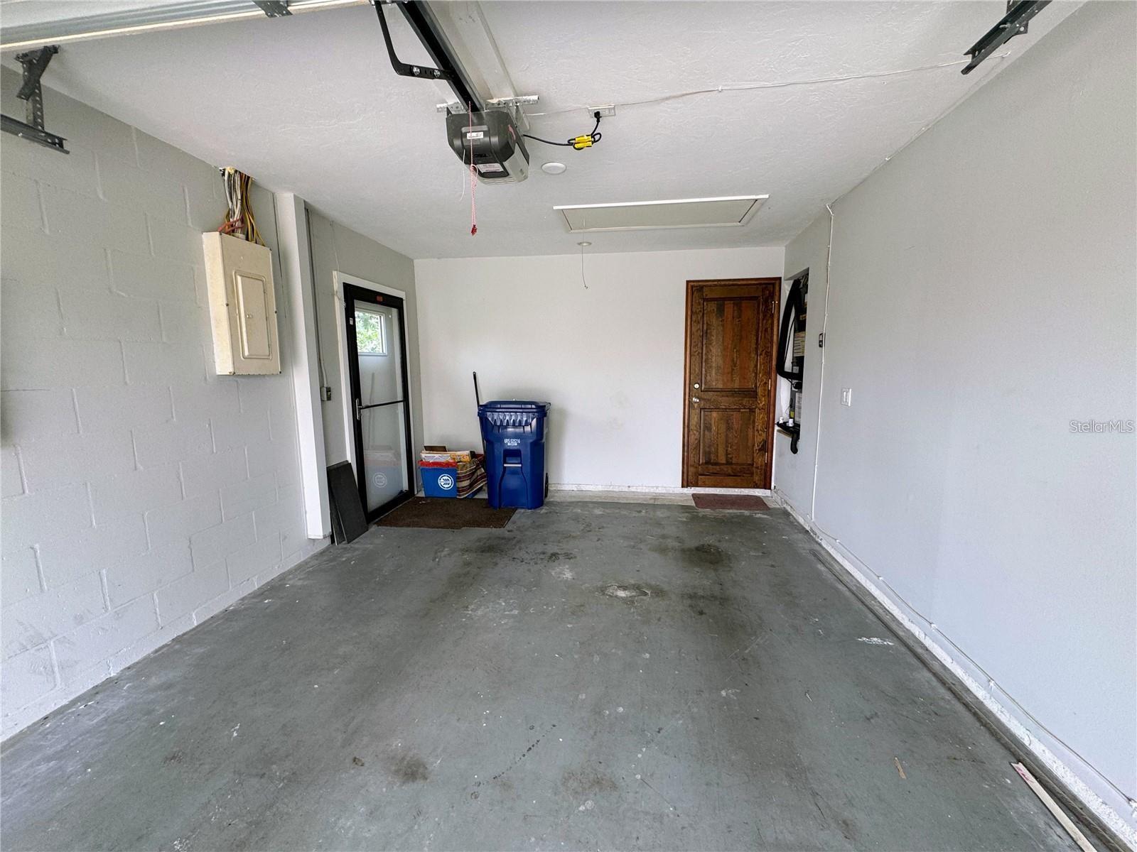 5033 VIVIENDA WAY #19, SARASOTA, FL, 34235