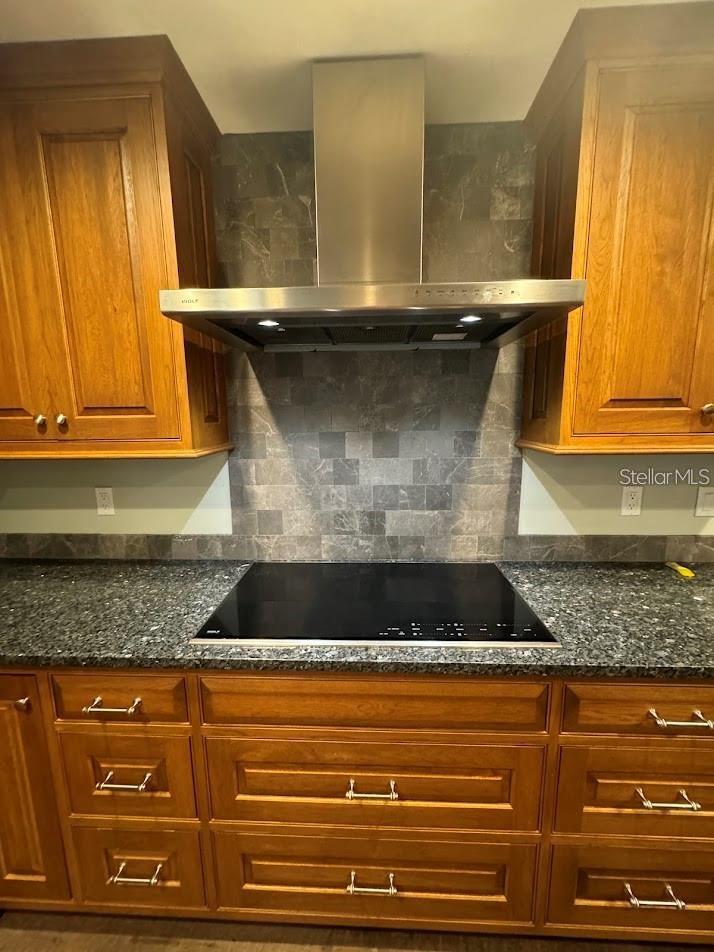 5033 VIVIENDA WAY #19, SARASOTA, FL, 34235