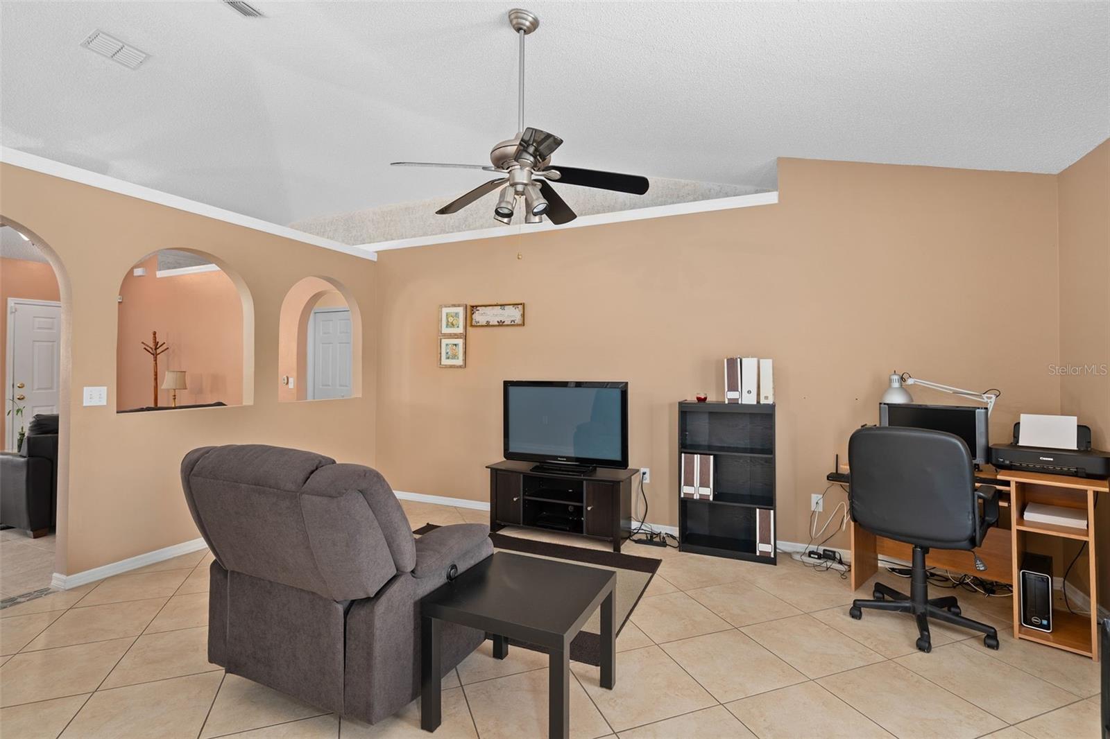 1 MIRAMAR WAY, KISSIMMEE, FL, 34758