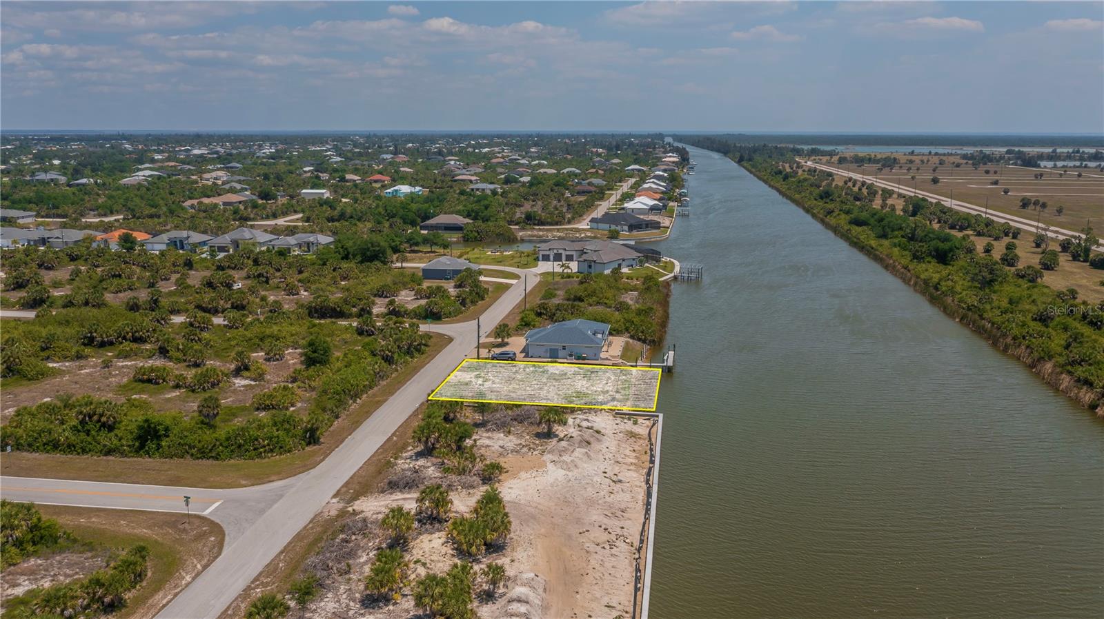 13517 GREENCASTLE AVE, PORT CHARLOTTE, FL, 33981