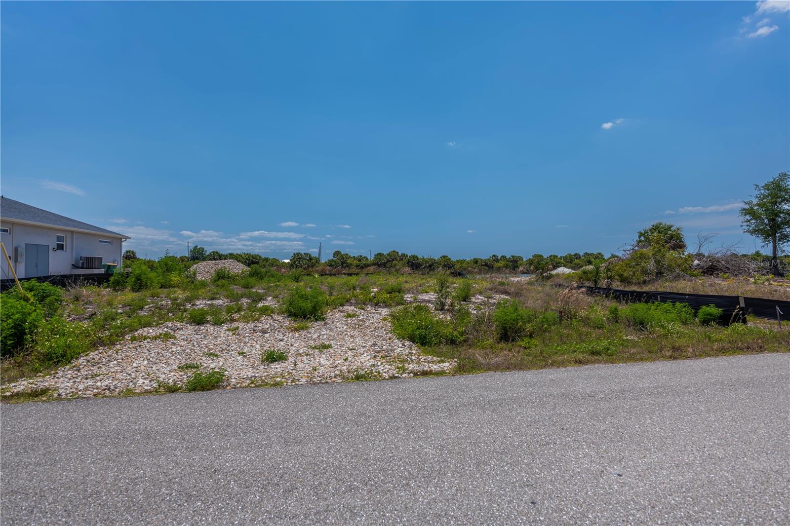 13517 GREENCASTLE AVE, PORT CHARLOTTE, FL, 33981