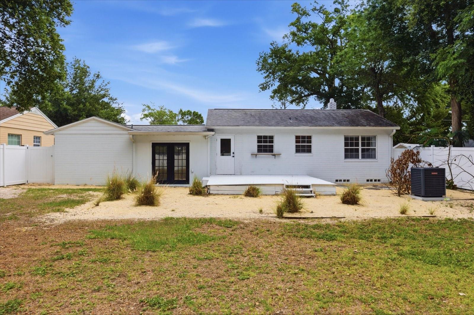 1012 N SHINE AVE, ORLANDO, FL, 32803