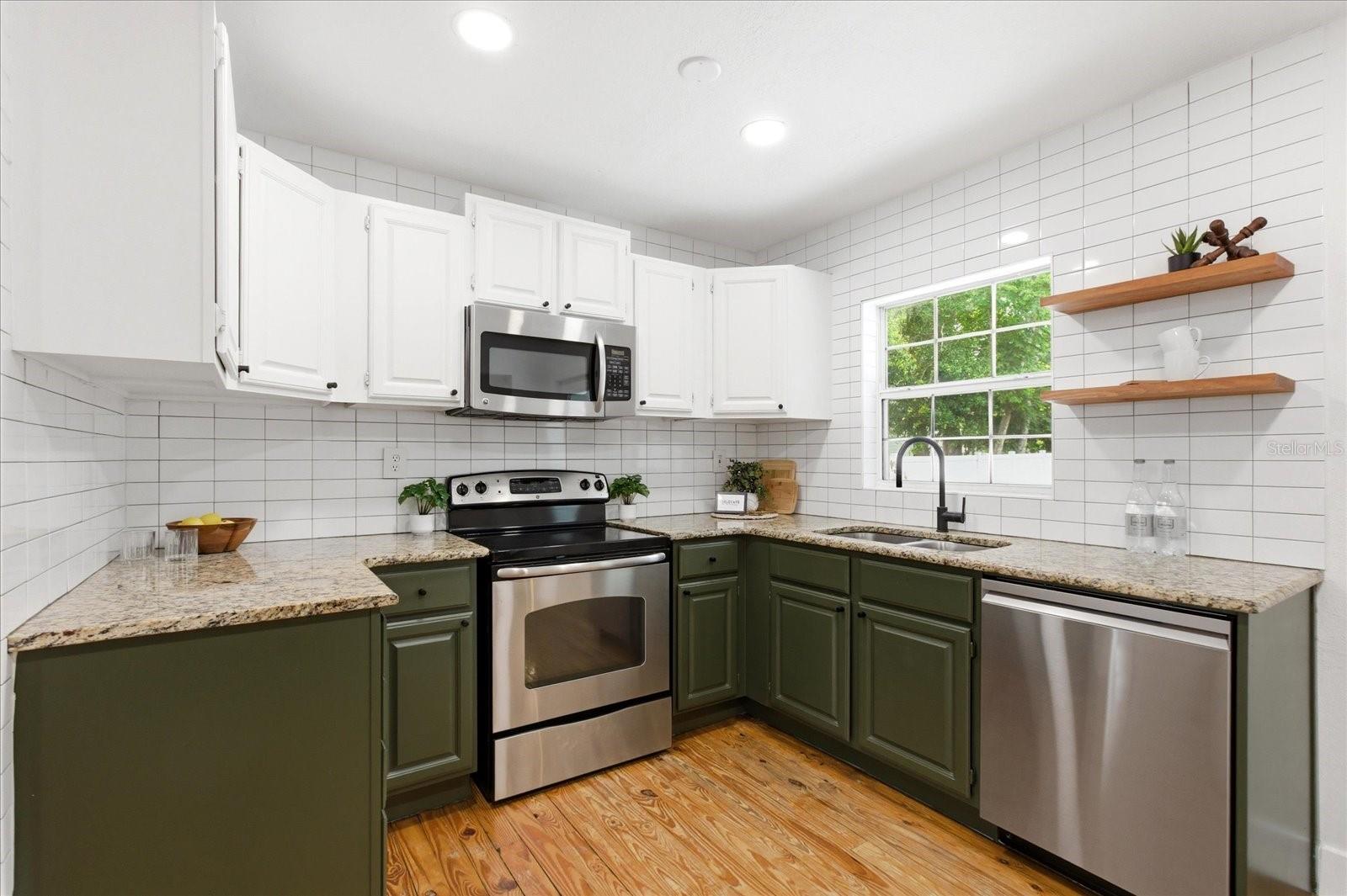 1012 N SHINE AVE, ORLANDO, FL, 32803