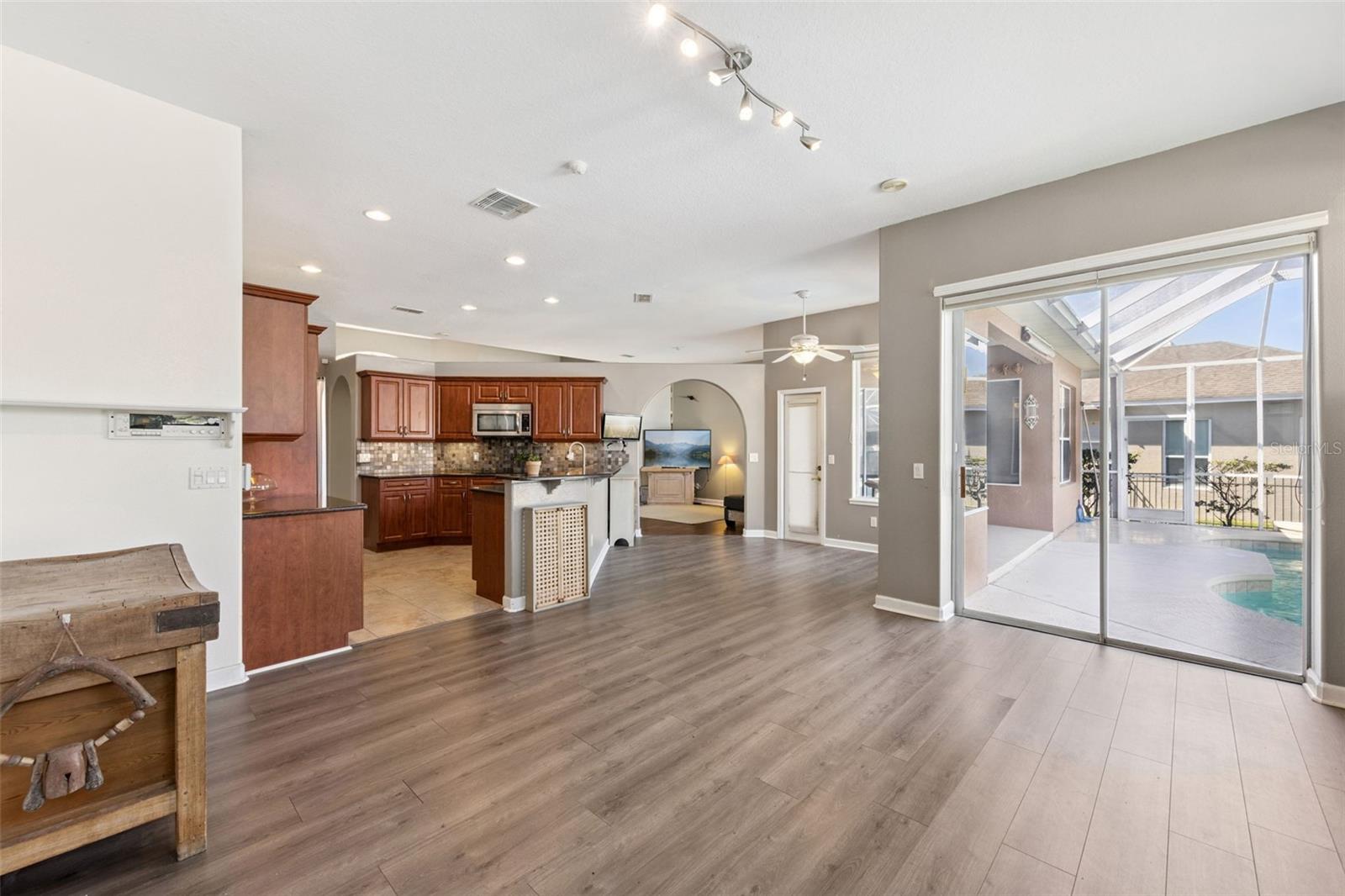 8041 MONIER WAY, ORLANDO, FL, 32835