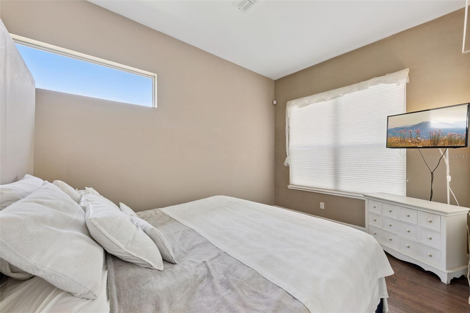 8041 MONIER WAY, ORLANDO, FL, 32835