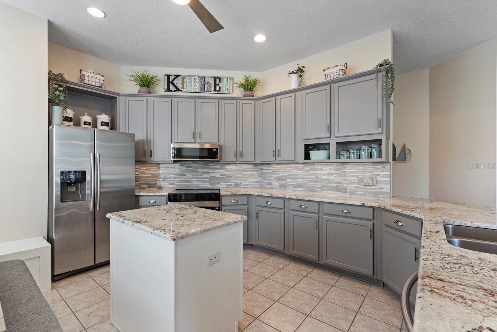 236 LONGVIEW AVE, CELEBRATION, FL, 34747