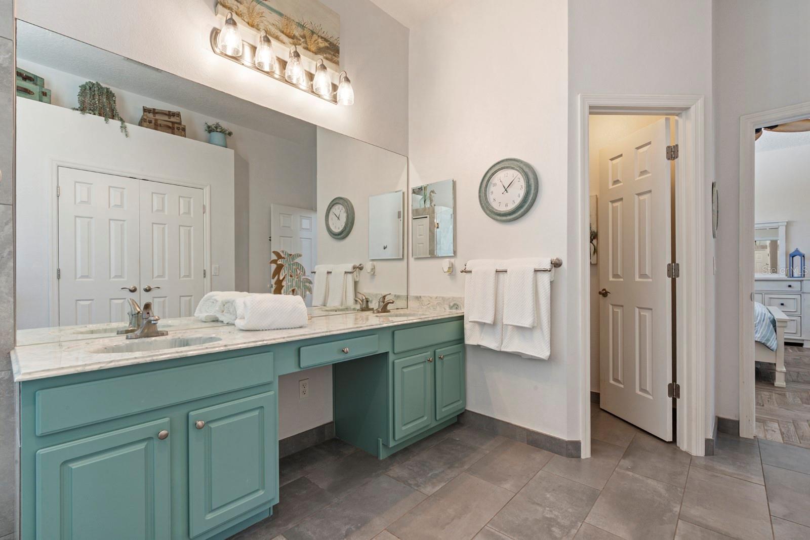 236 LONGVIEW AVE, CELEBRATION, FL, 34747