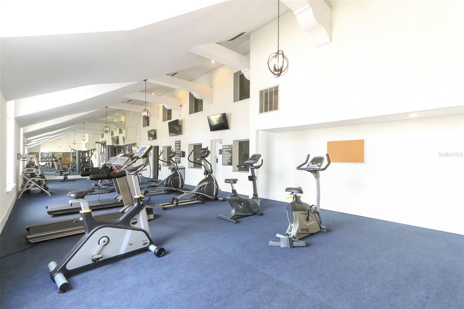 5160 CONROY RD #21, ORLANDO, FL, 32811