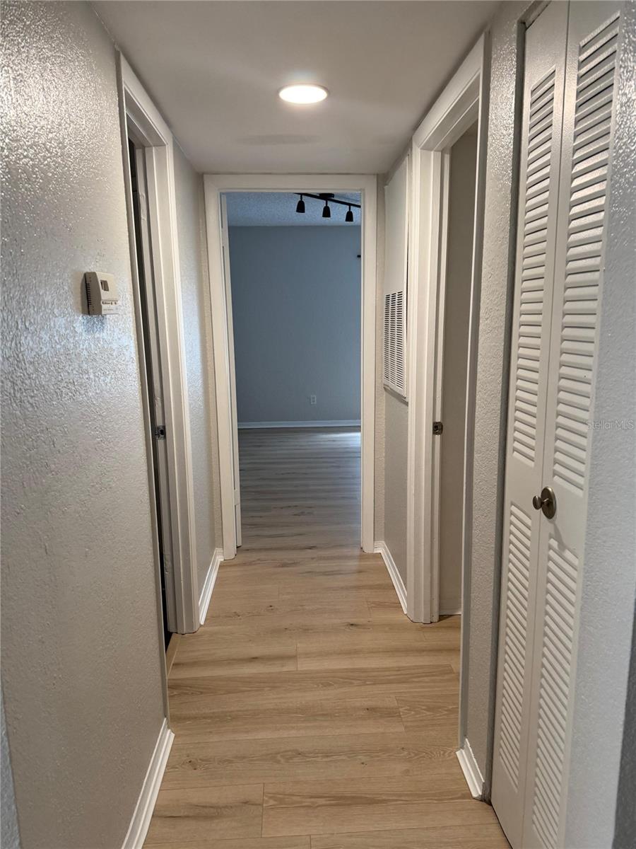 5160 CONROY RD #21, ORLANDO, FL, 32811