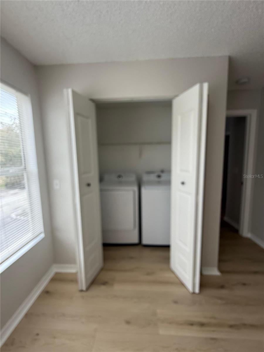 5160 CONROY RD #21, ORLANDO, FL, 32811