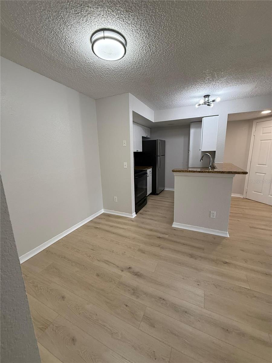 5160 CONROY RD #21, ORLANDO, FL, 32811