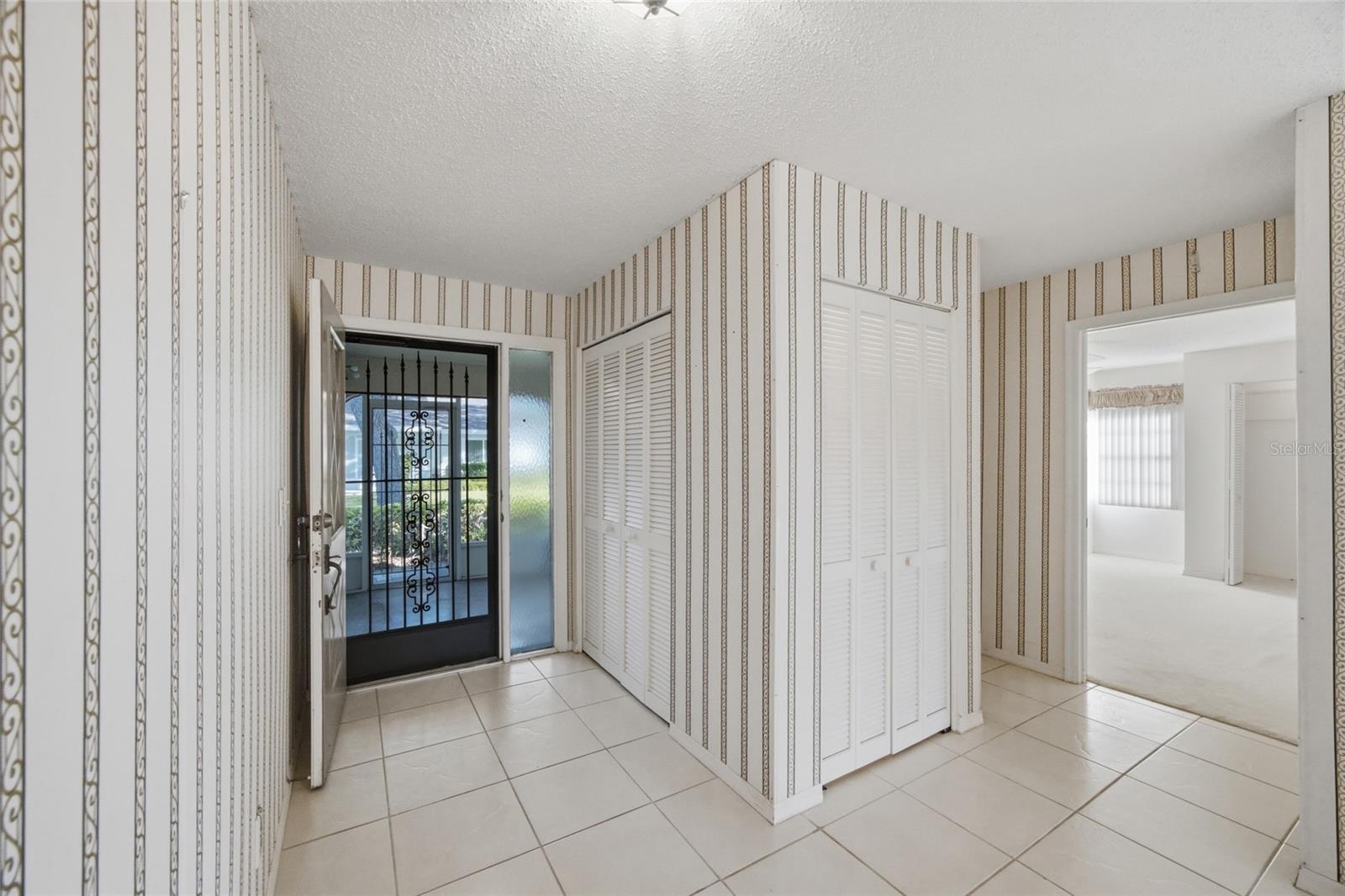 2331 LANCASTER DR, SUN CITY CENTER, FL, 33573
