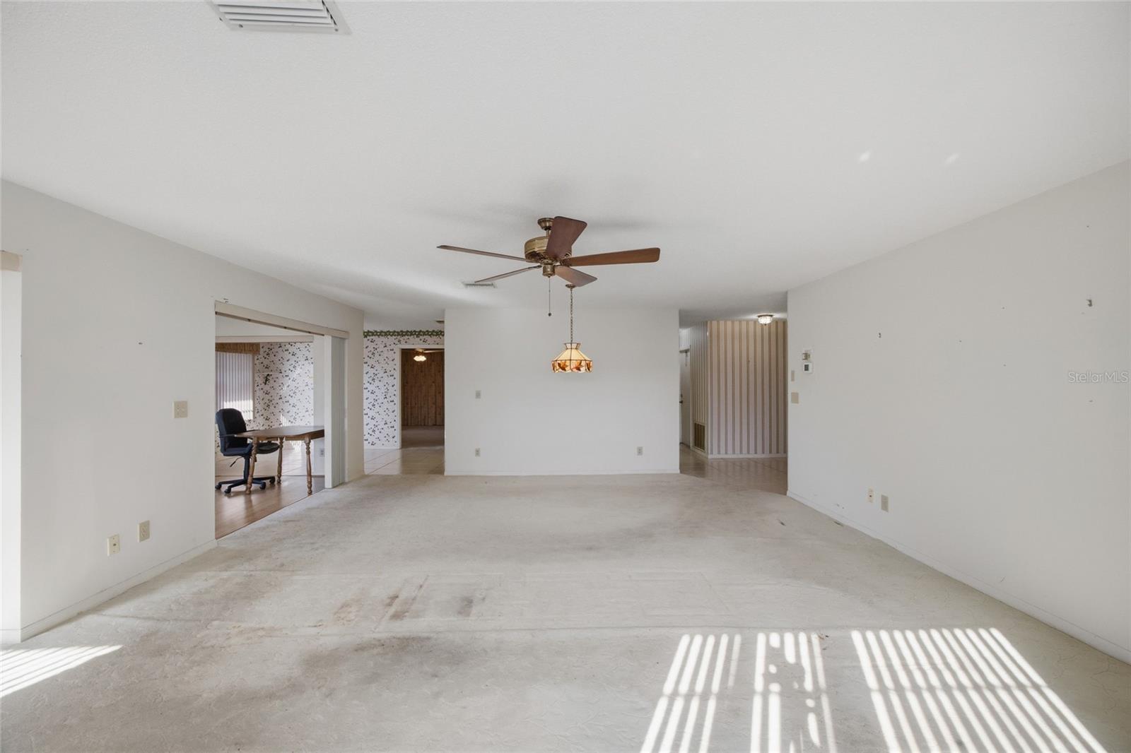 2331 LANCASTER DR, SUN CITY CENTER, FL, 33573