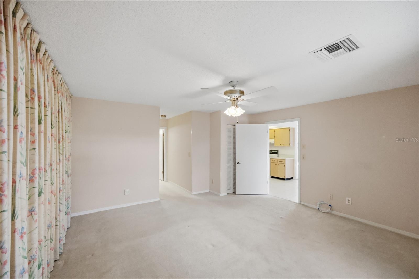 2331 LANCASTER DR, SUN CITY CENTER, FL, 33573