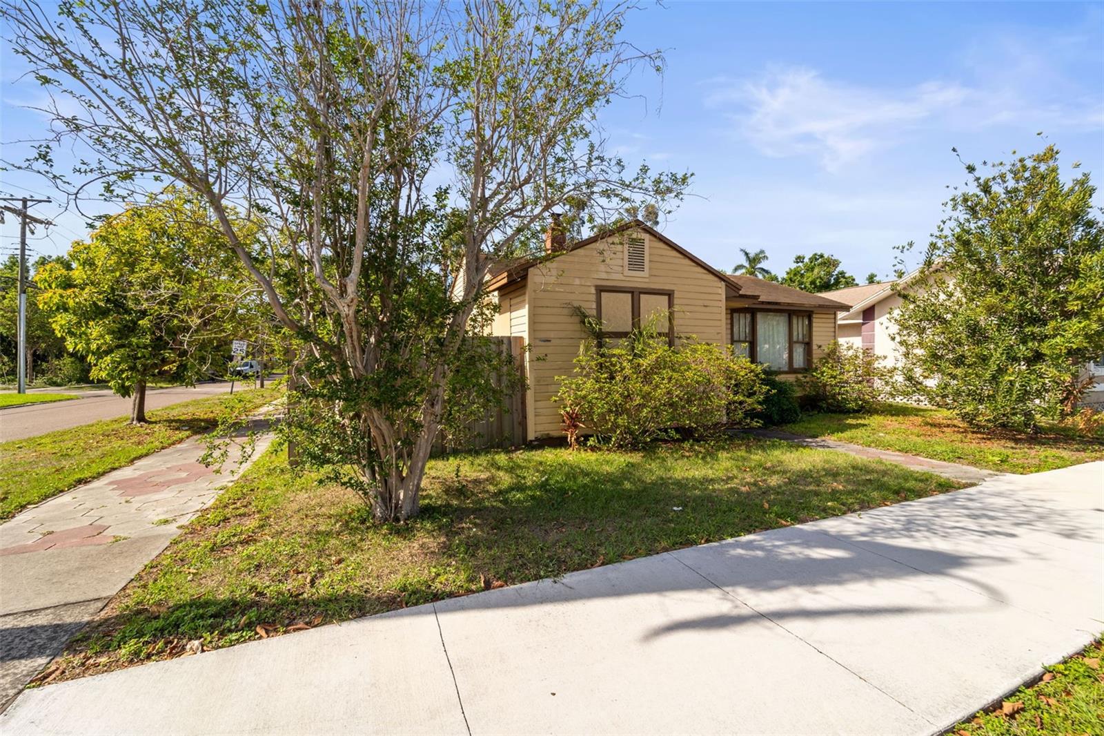 3000 5TH AVE N, ST PETERSBURG, FL, 33713