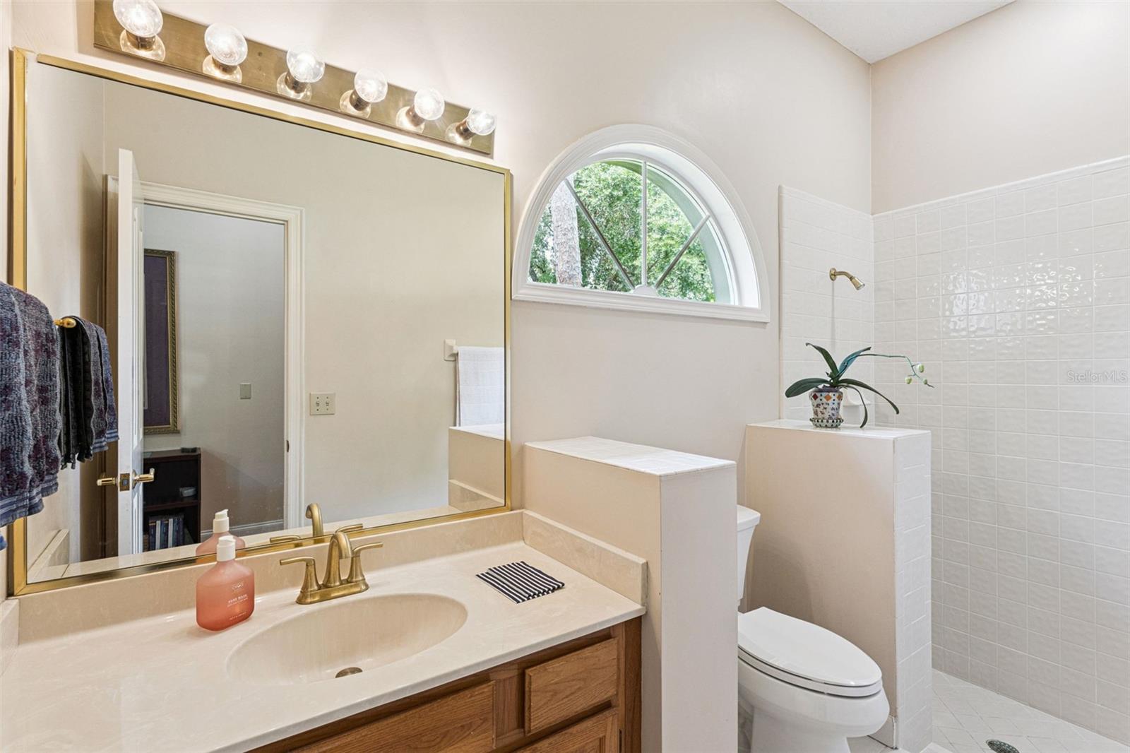 628 E CLUB CIR, LONGWOOD, FL, 32779