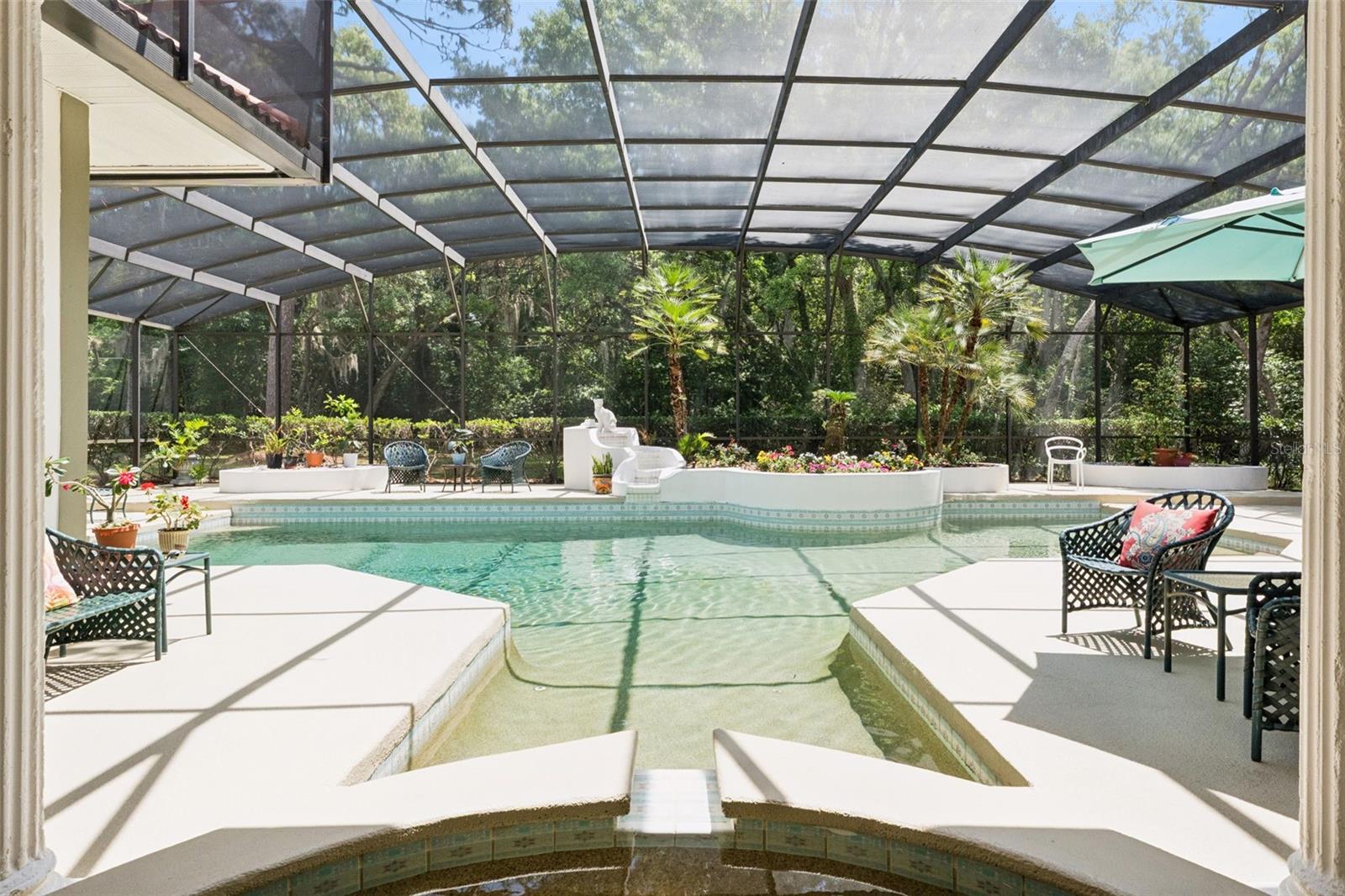 628 E CLUB CIR, LONGWOOD, FL, 32779