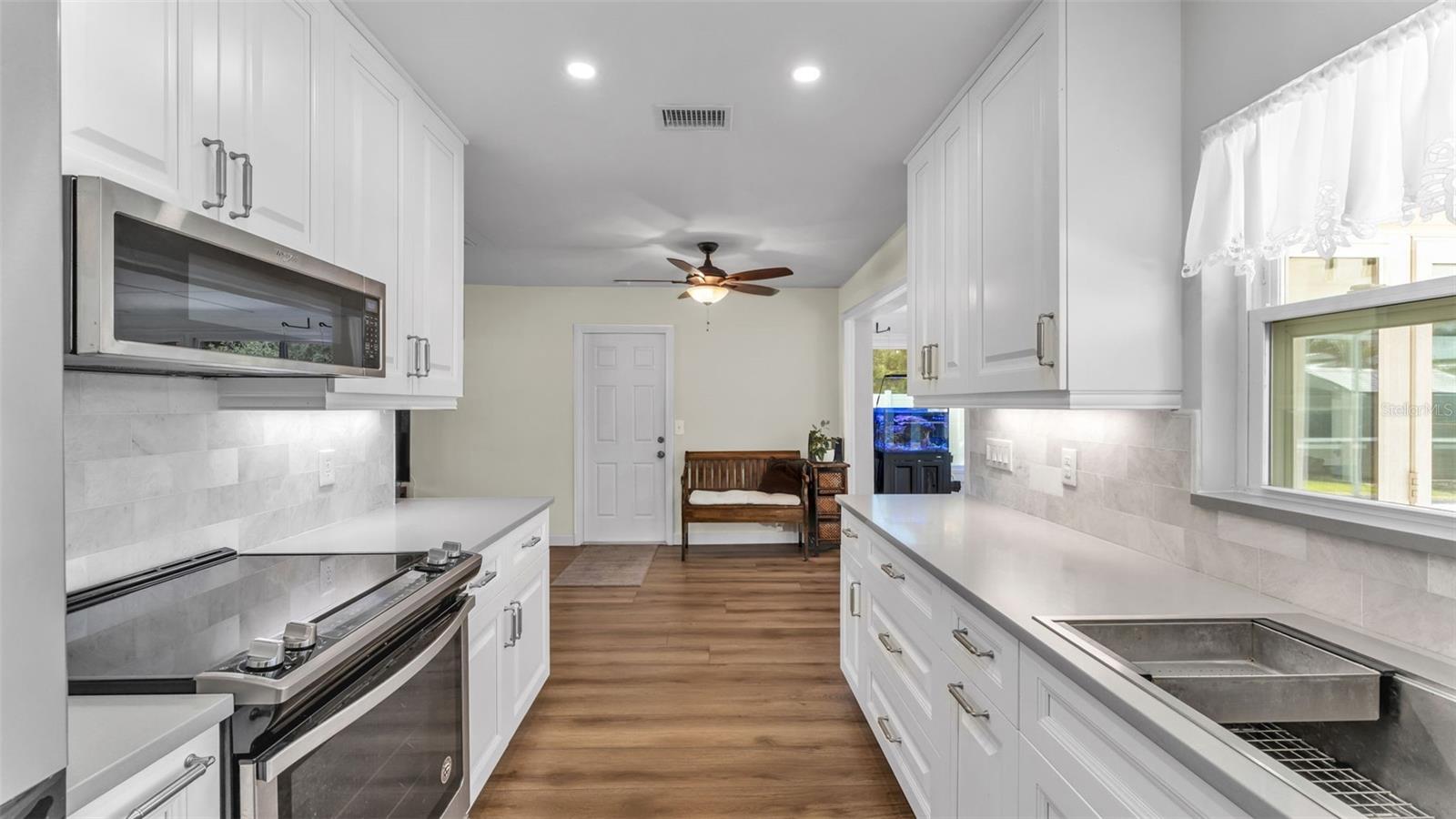 1443 EASTFIELD DR, CLEARWATER, FL, 33764