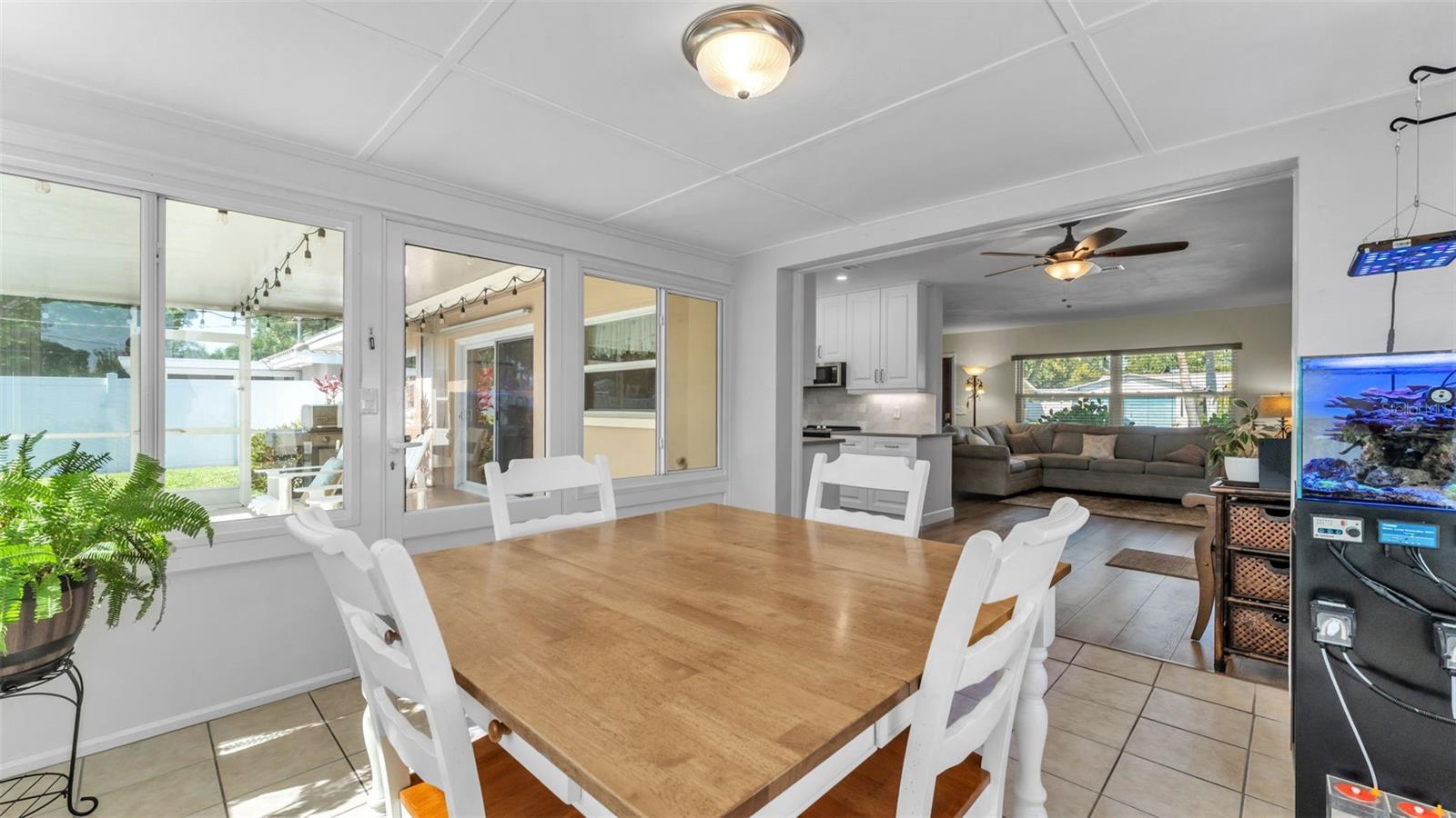 1443 EASTFIELD DR, CLEARWATER, FL, 33764