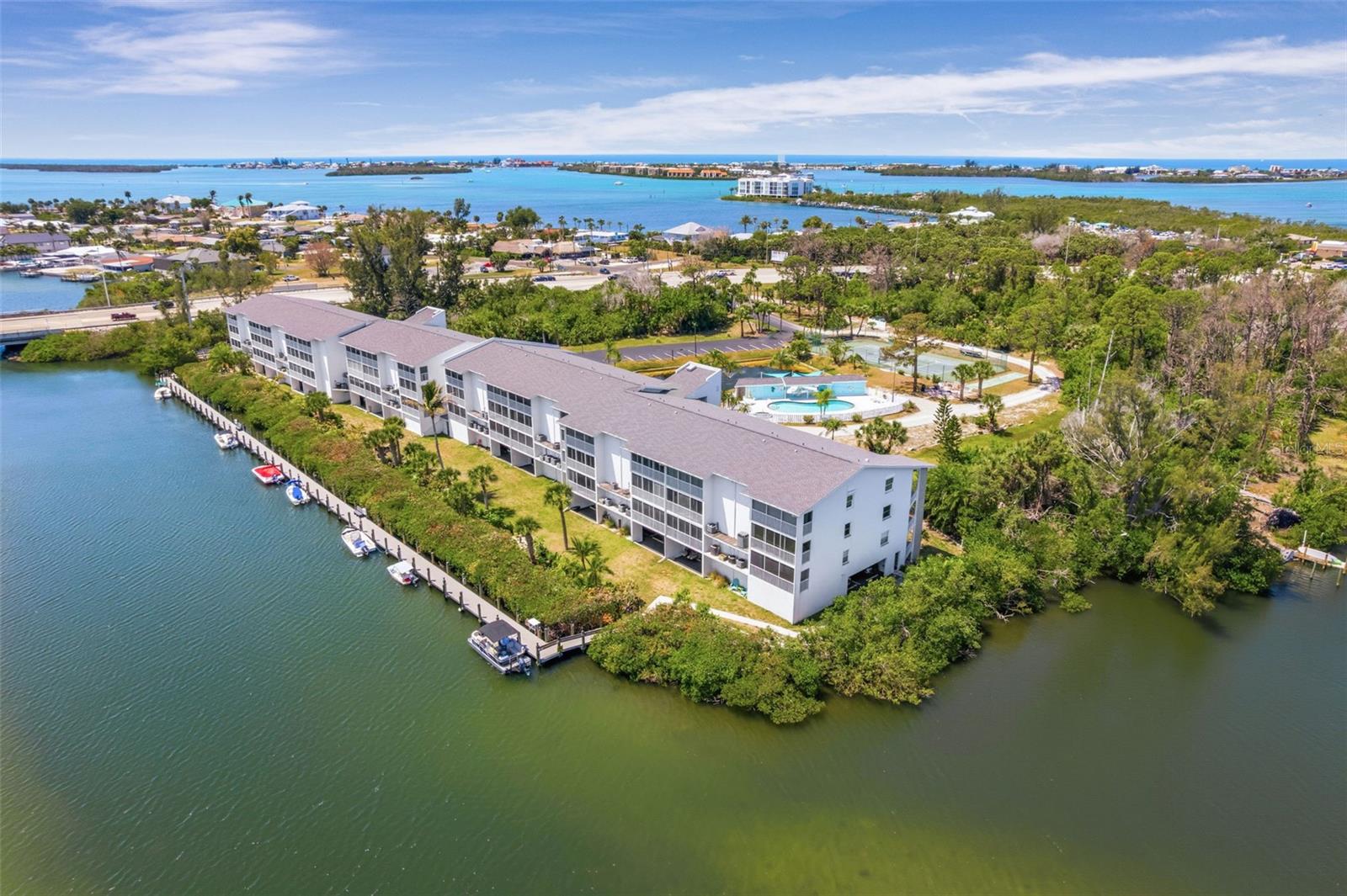 LEMON BAY BREEZES PH 02 BLDG B, ENGLEWOOD, FL, 34223