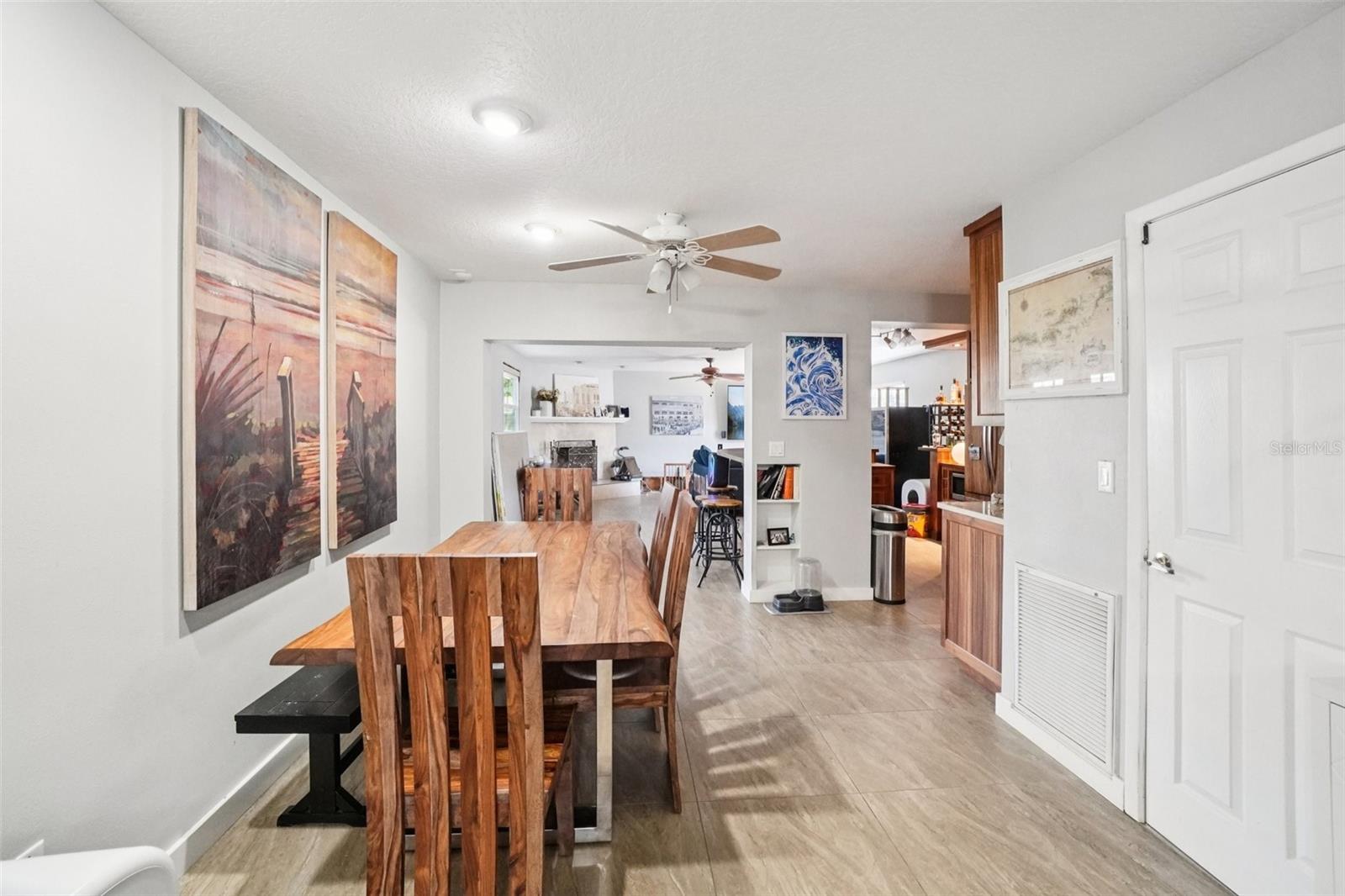 162 SE LINCOLN CIR N, ST PETERSBURG, FL, 33703