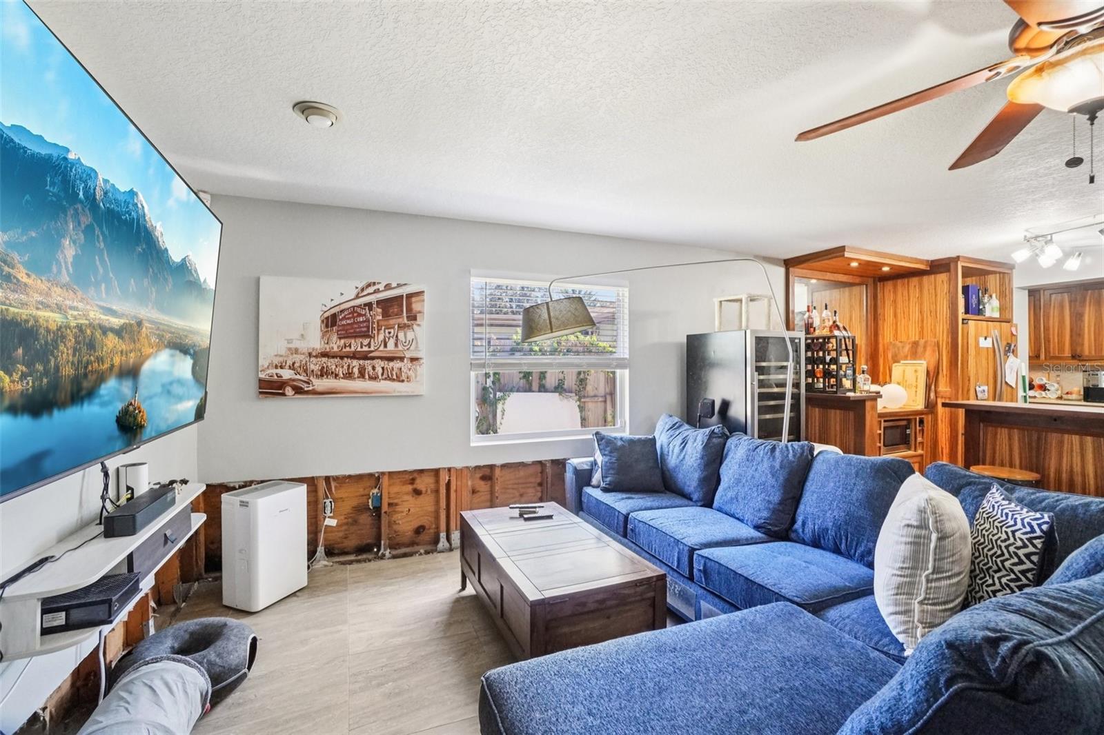 162 SE LINCOLN CIR N, ST PETERSBURG, FL, 33703