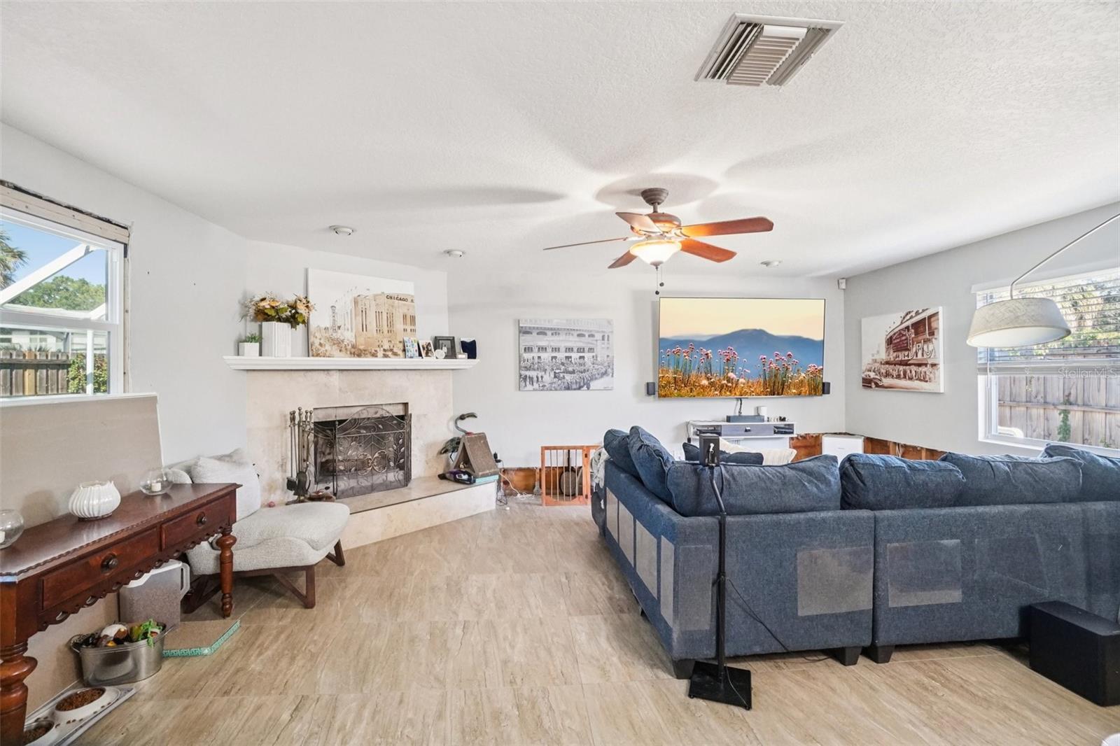 162 SE LINCOLN CIR N, ST PETERSBURG, FL, 33703