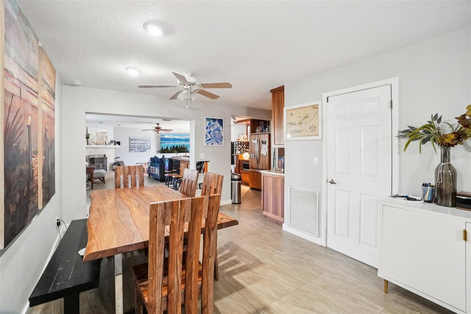 162 SE LINCOLN CIR N, ST PETERSBURG, FL, 33703