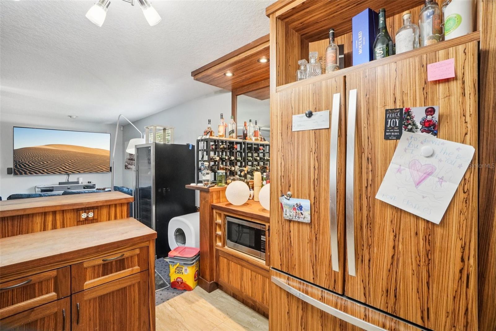 162 SE LINCOLN CIR N, ST PETERSBURG, FL, 33703