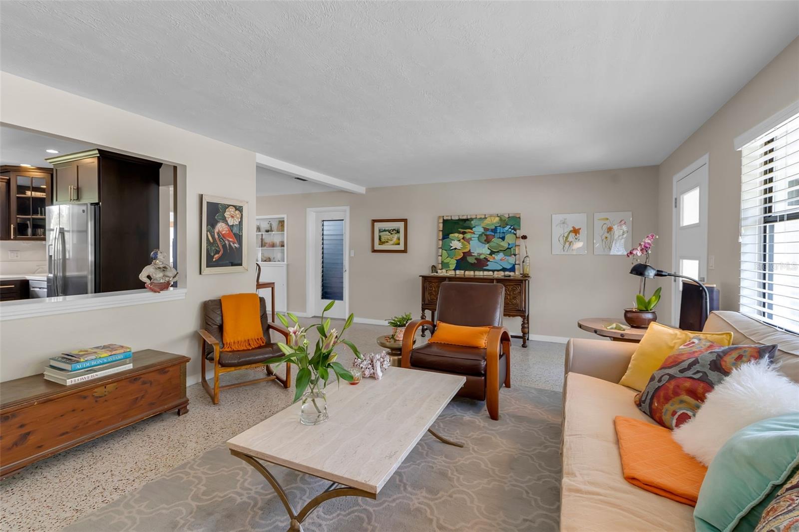 2440 VALENCIA DR, SARASOTA, FL, 34239