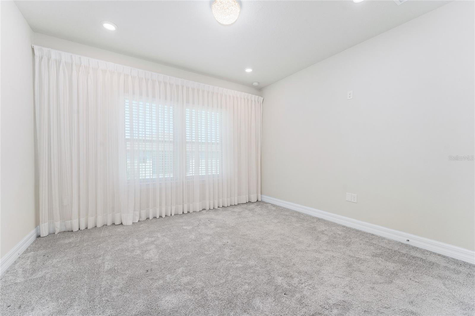 9242 HANGING VINE CT, ORLANDO, FL, 32836