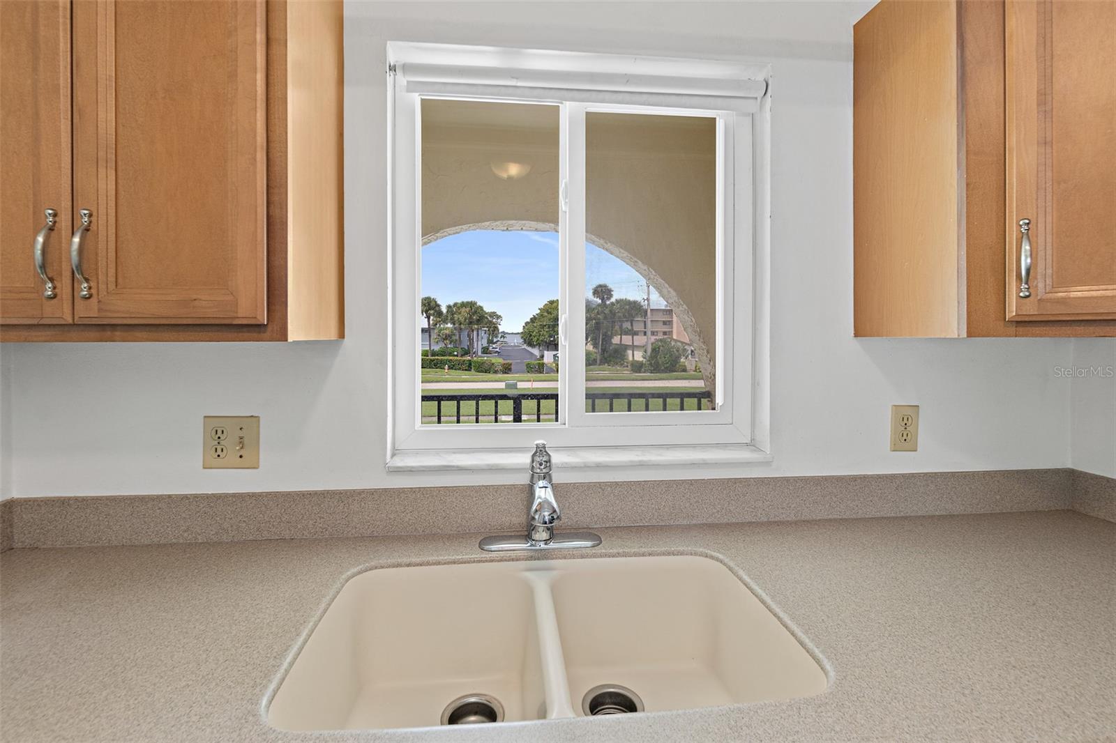 201 SAINT LUCIE LN #706, COCOA BEACH, FL, 32931