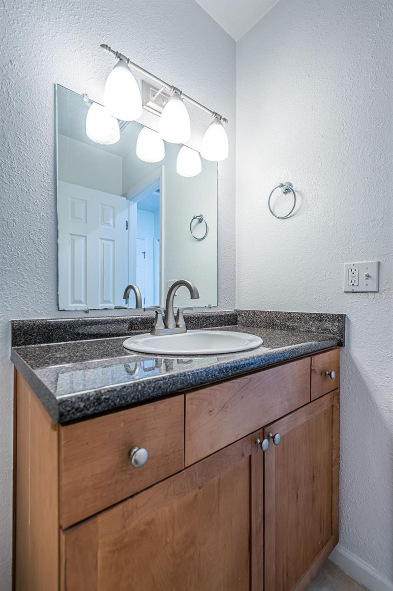 251 POMPANO DR SE #D, ST PETERSBURG, FL, 33705