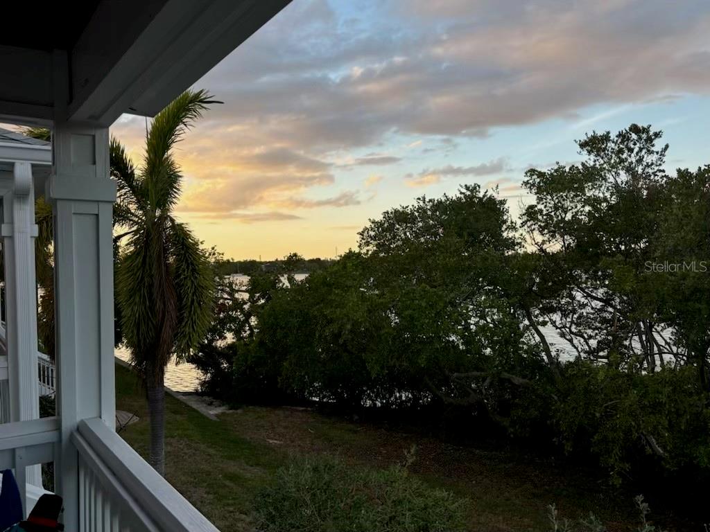 251 POMPANO DR SE #D, ST PETERSBURG, FL, 33705