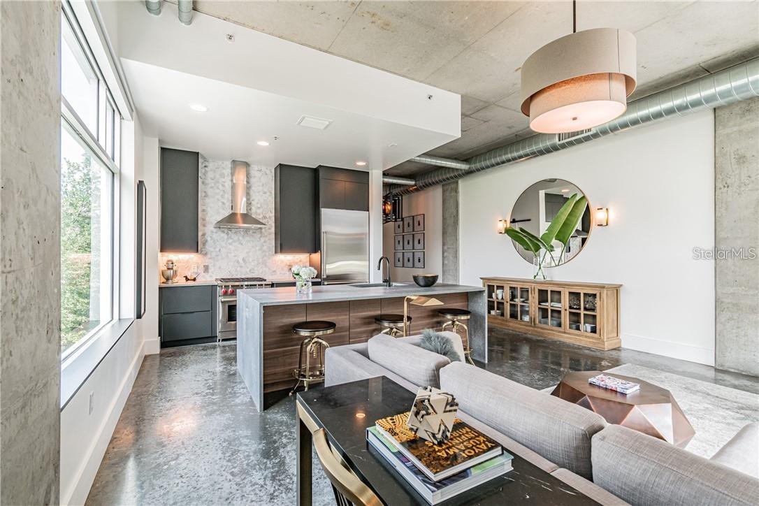 101 S 12TH ST #328, TAMPA, FL, 33602