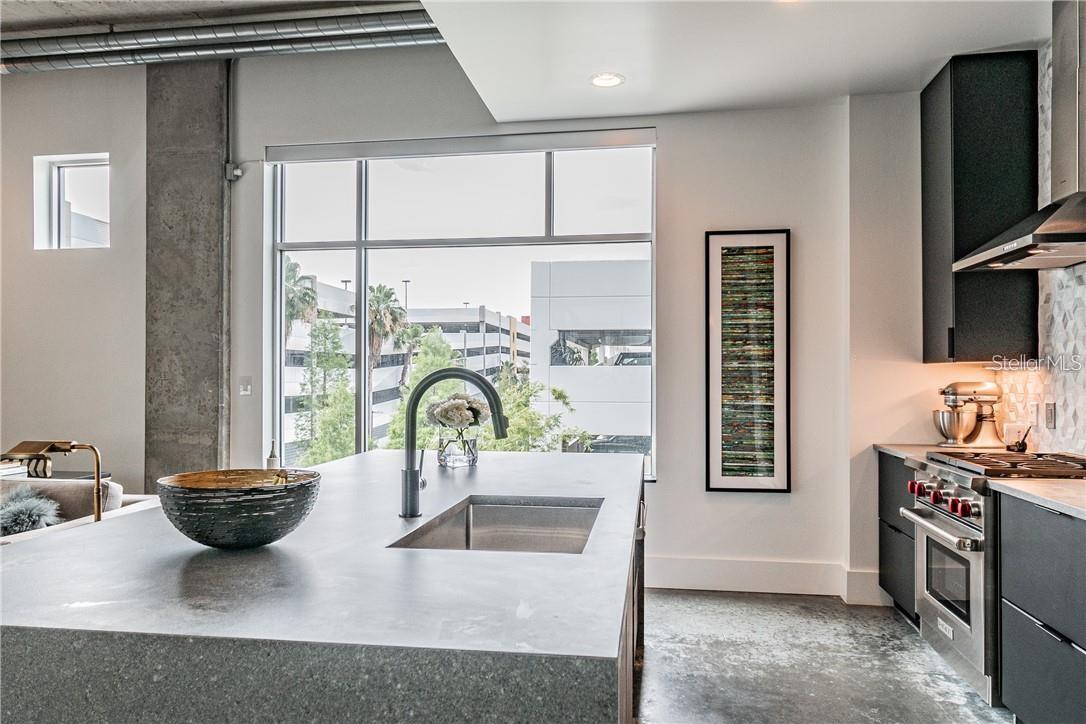 101 S 12TH ST #328, TAMPA, FL, 33602