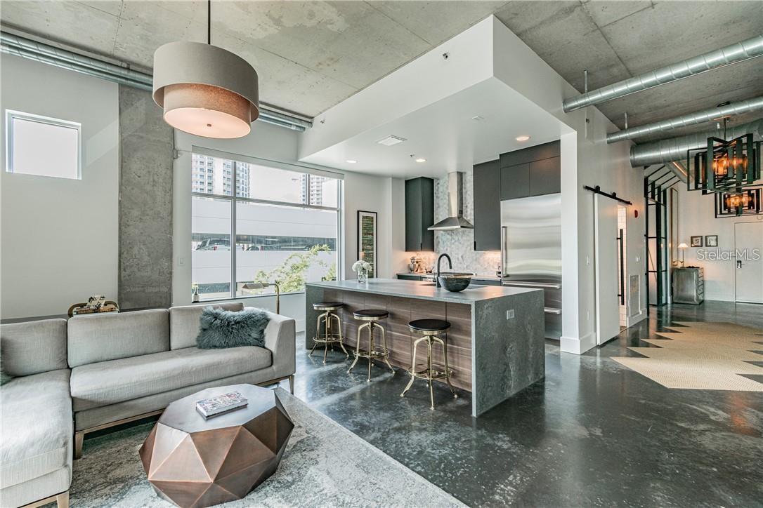 101 S 12TH ST #328, TAMPA, FL, 33602