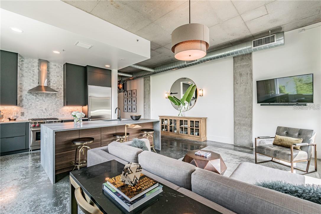 101 S 12TH ST #328, TAMPA, FL, 33602