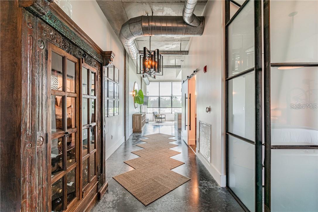 101 S 12TH ST #328, TAMPA, FL, 33602