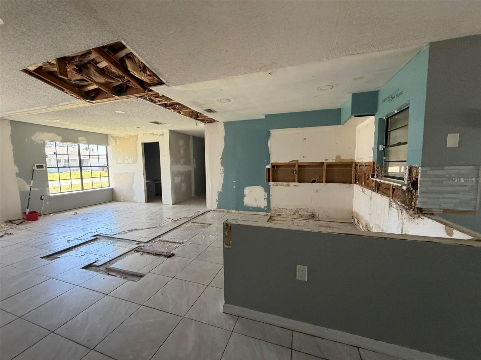 305 CORNWALLIS CT, KISSIMMEE, FL, 34758