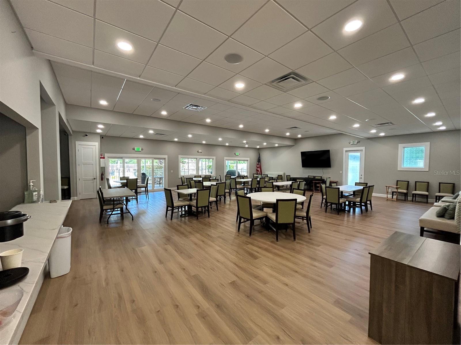 317 WATER LANDING DR, OAK HILL, FL, 32759