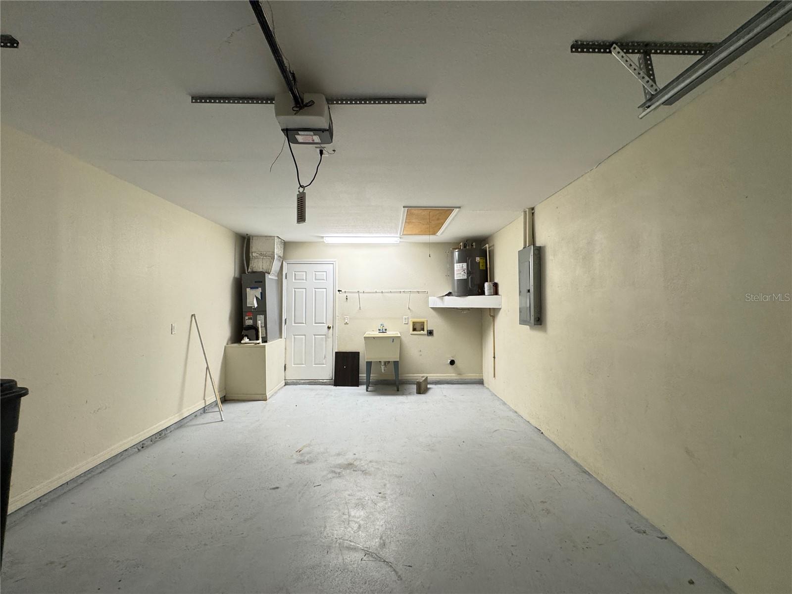 8213 COZUMEL, SEBRING, FL, 33876