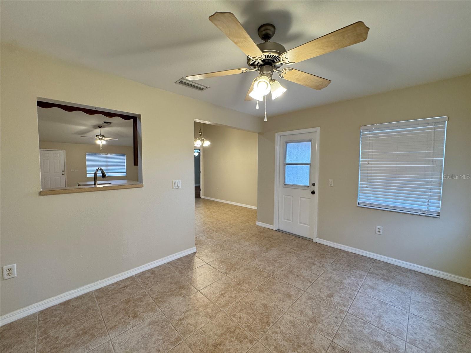 8213 COZUMEL, SEBRING, FL, 33876