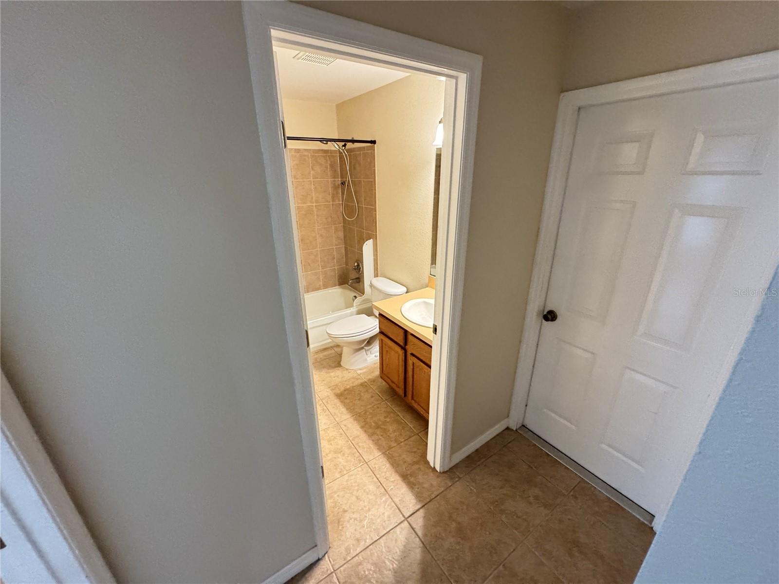 8213 COZUMEL, SEBRING, FL, 33876