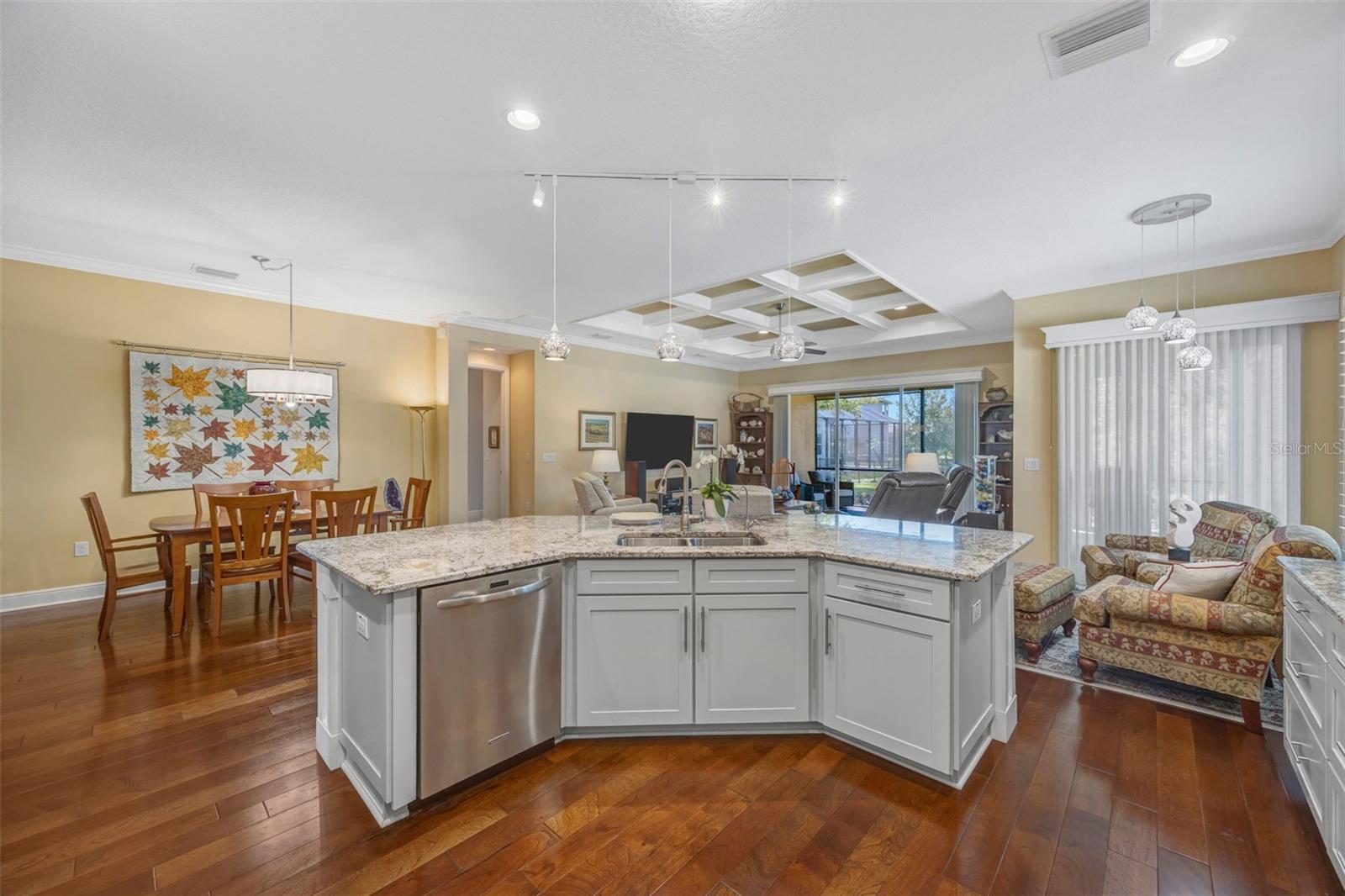 2415 OAKWOOD PRESERVE DR, WESLEY CHAPEL, FL, 33543